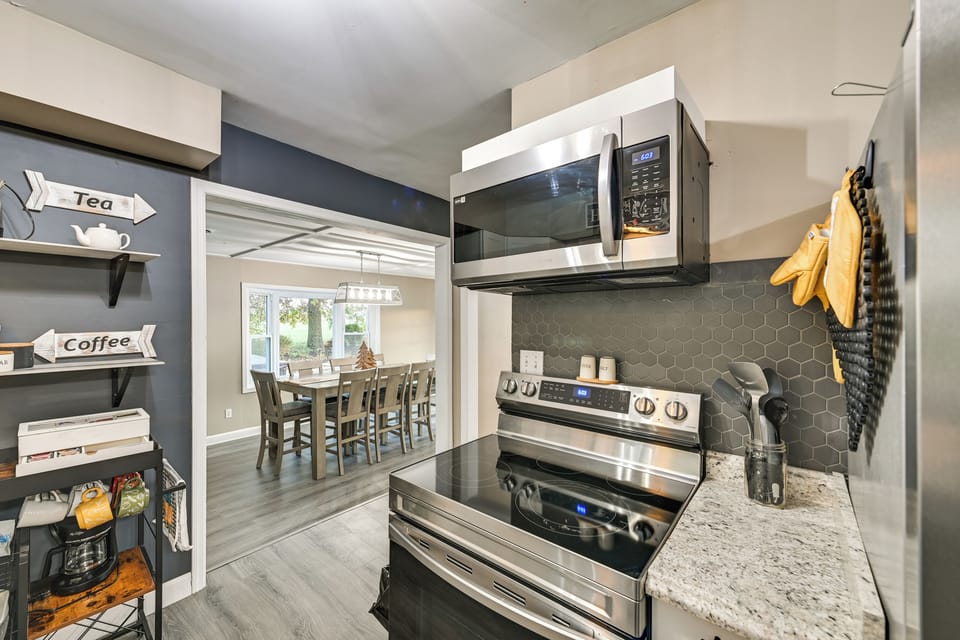 House (3 Bedrooms) | Interior