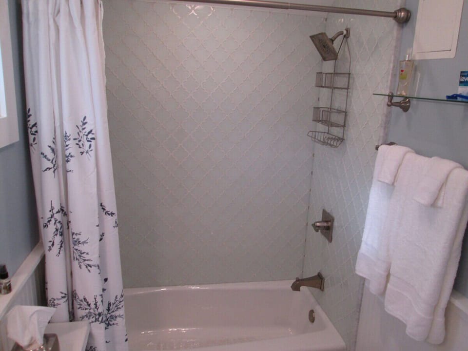 Full Bath