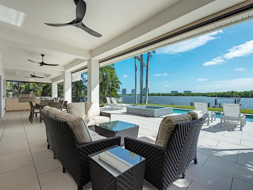 Dine or unwind in your private waterfront lanai