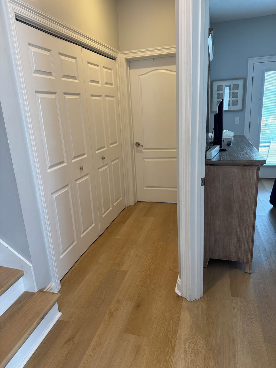 laundry/ hall main level