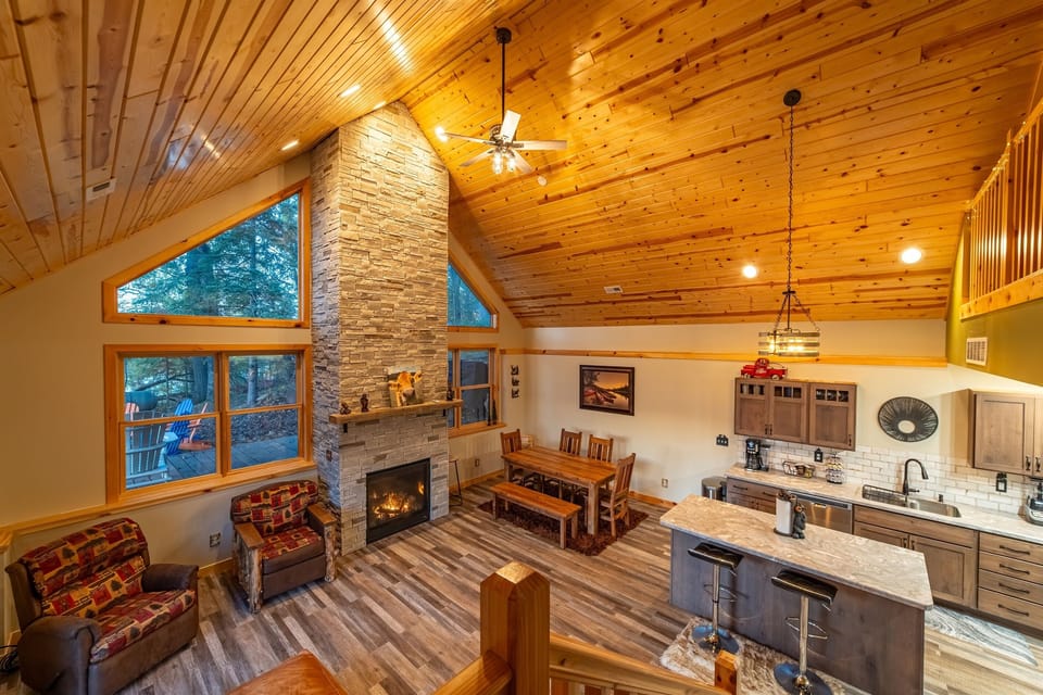 Vaulted 20-ft ceilings with majestic views of the lake