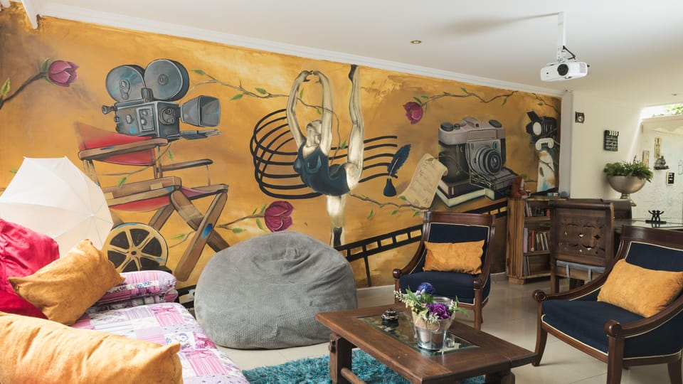 42-inch Smart TV with digital channels, Netflix, streaming services