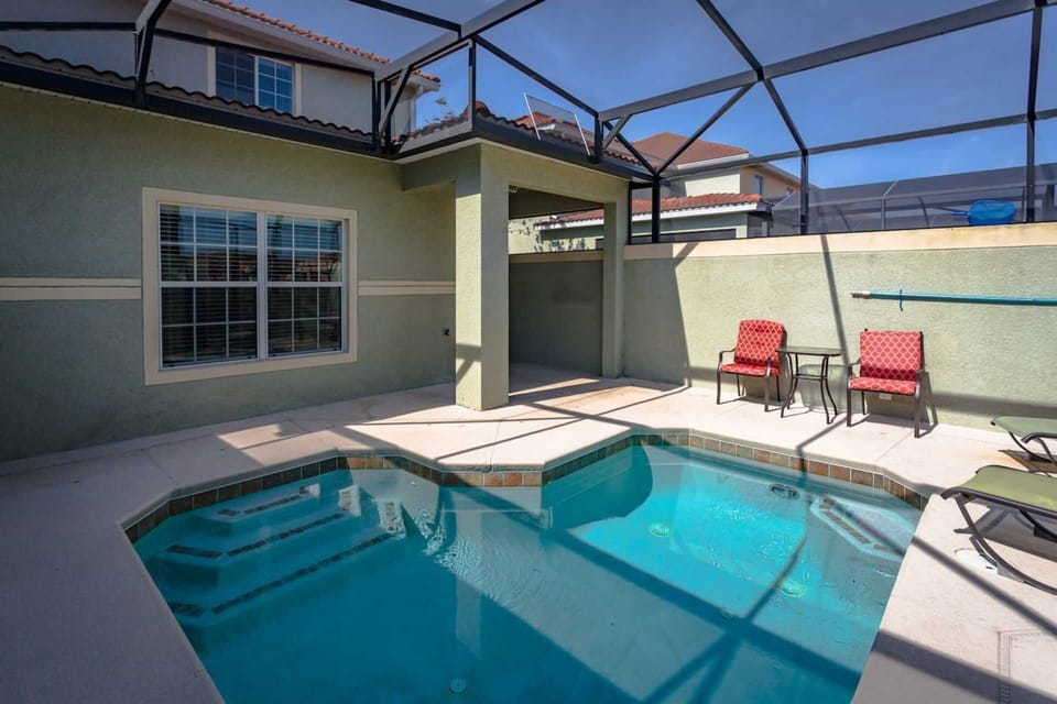 Pool Deck
Pool Faces East