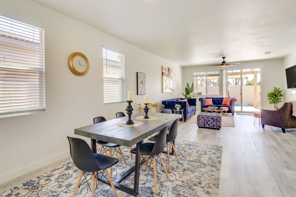 Dining Room | Dishware & Flatware Provided