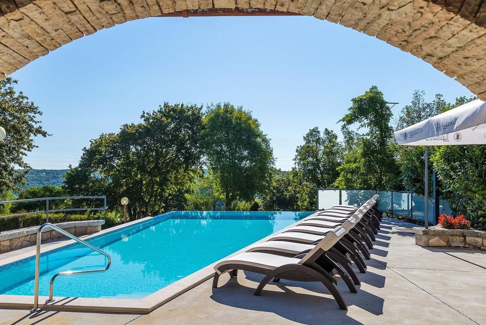 pool