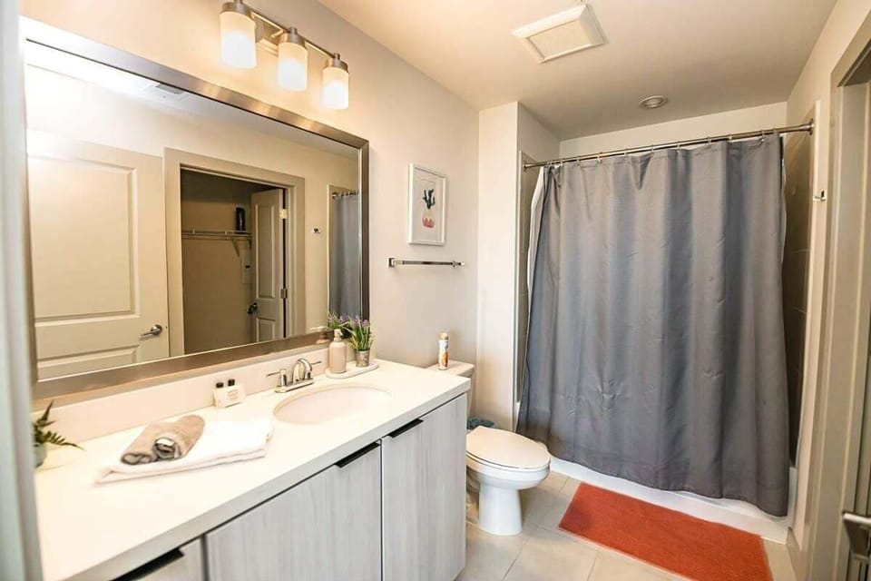 2br Fully Furnished Apartment Uptown - Boa Stadium 2 Bedroom Apts by RedAwning Apartment in Charlotte