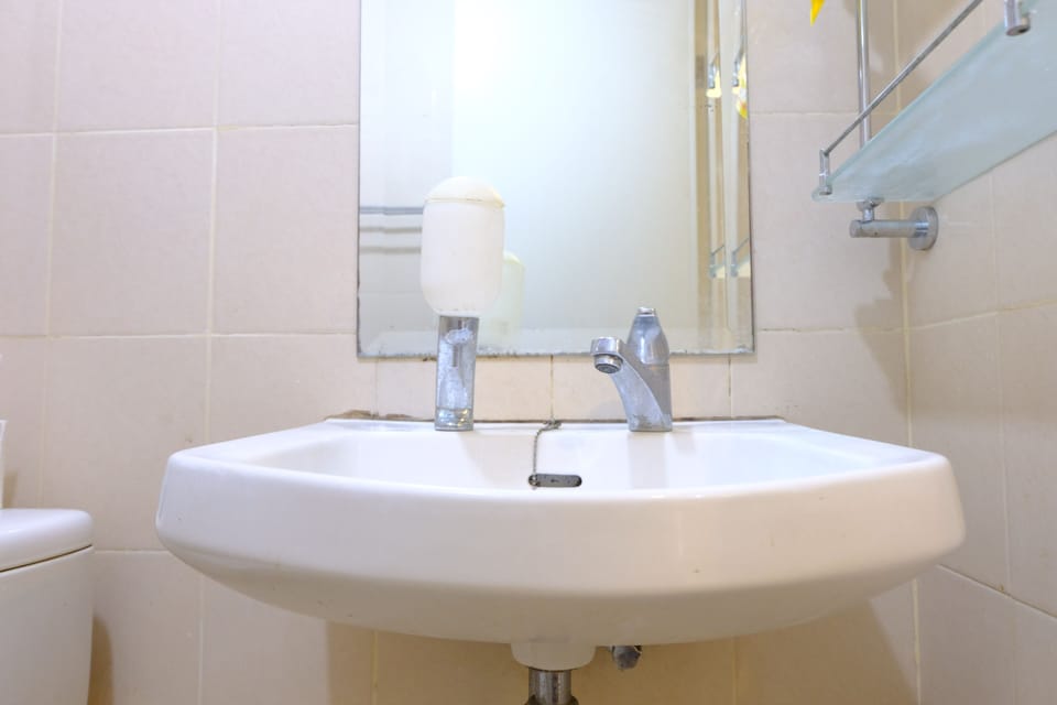 Homey And Modern Designed 2Br Apartment Parahyangan Residence Apartment in Parongpong