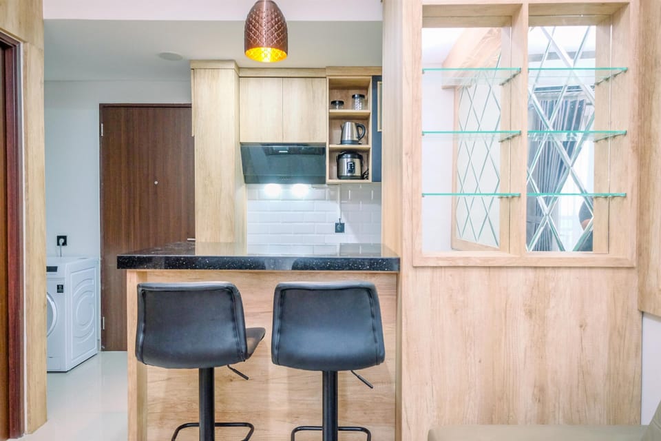 Apartment | Private kitchen | Full-size fridge, stovetop