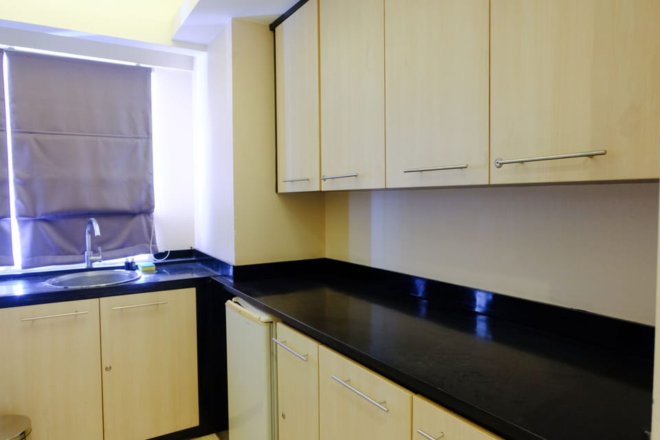 Apartment | Private kitchen | Full-size fridge, stovetop