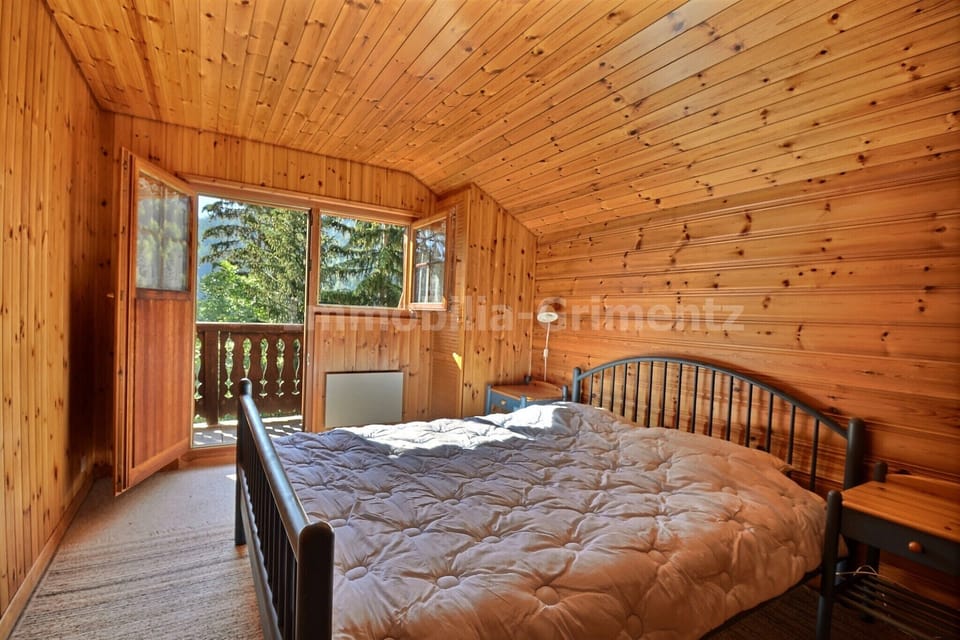 Bedroom with 1 double bed