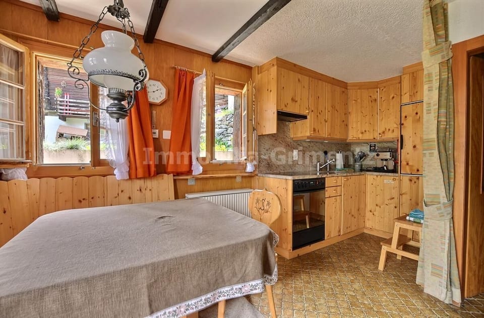 Kitchen and dinning area