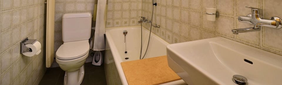 Bathroom - WC