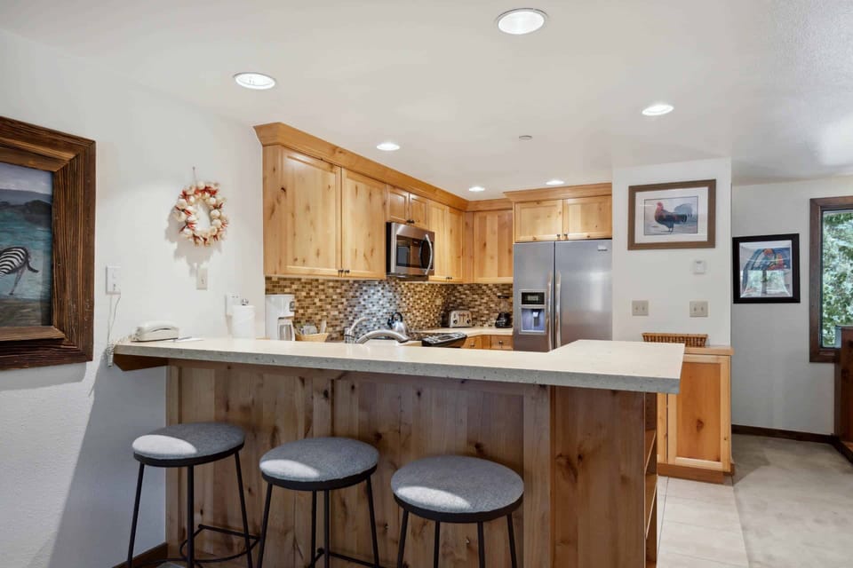 lodgeatlionshead-408-3382_53119731872_o