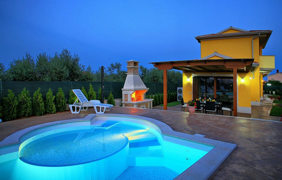 pool