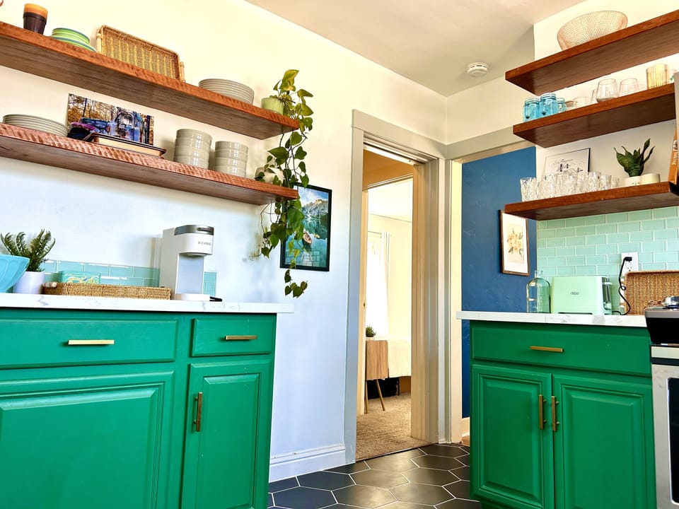 Upstairs Full Kitchen + Breakfast nook