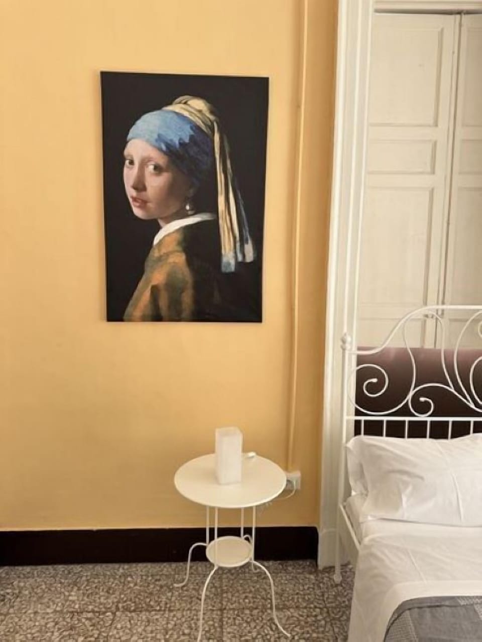 Desk, iron/ironing board, free WiFi