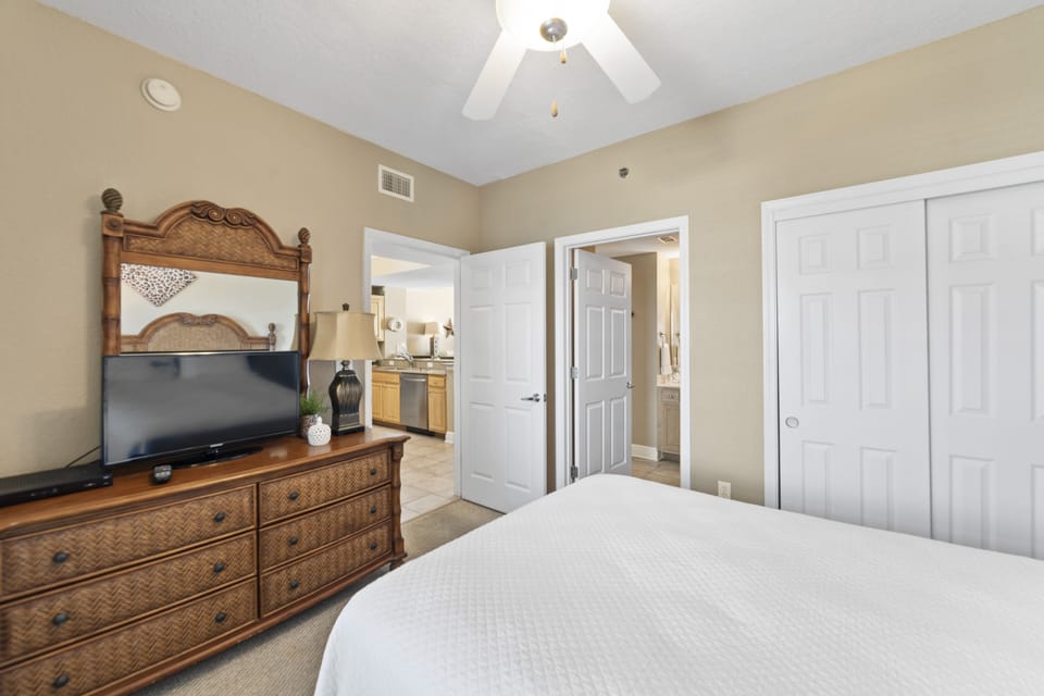 Guest Bedroom 1