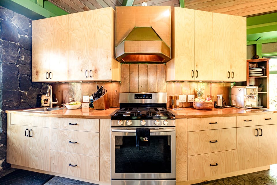 The Lava Rock Retreat kitchen makes cooking fun!