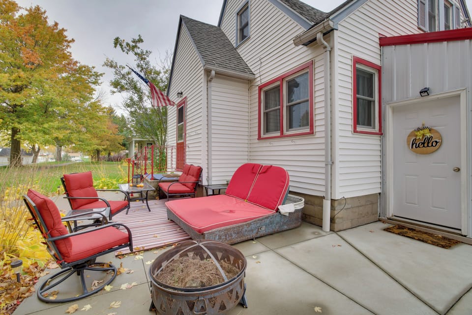 House (5 Bedrooms) | Front of property