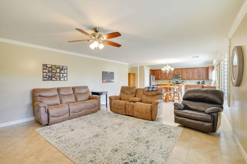 House (4 Bedrooms) | Interior