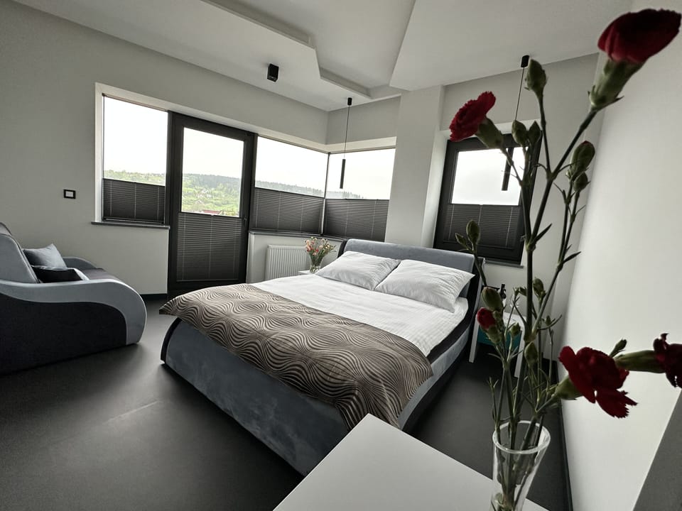 Comfort Room | Free WiFi