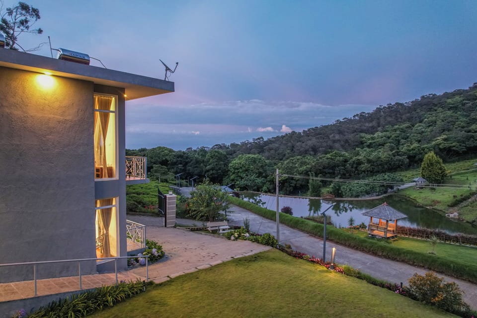 Luxury Villa | Garden view