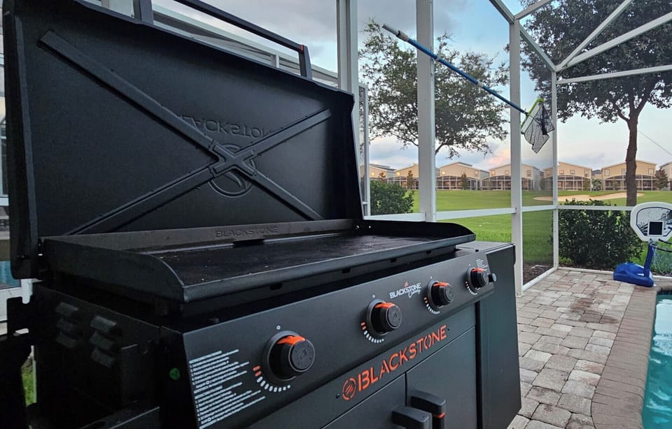 Fire up the Blackstone grill & savor the delicious flavors of outdoor grilling