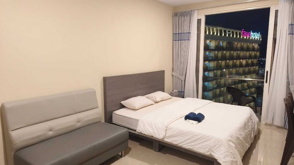 Deluxe Apartment | 1 bedroom, WiFi (free)