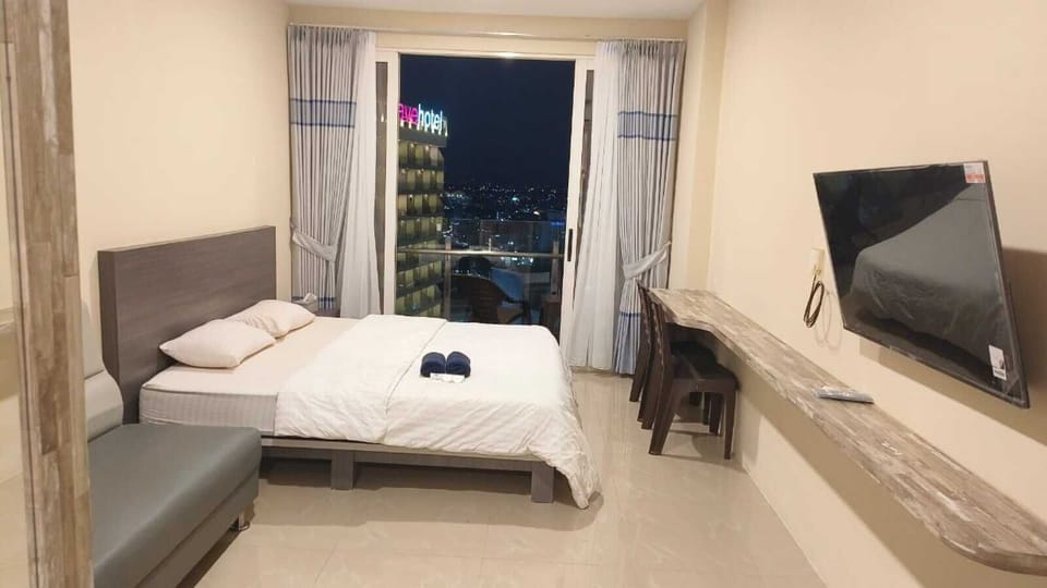 Deluxe Apartment | 1 bedroom, WiFi (free)