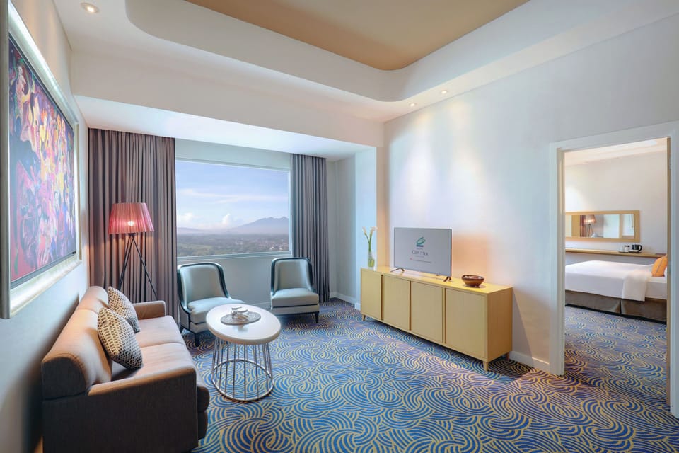 In-room safe, desk, laptop workspace, blackout drapes