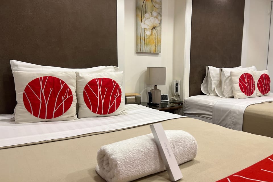 Deluxe Room | In-room safe, desk, free WiFi