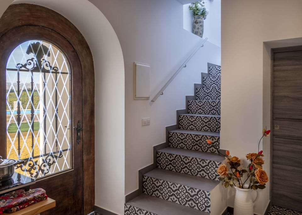 Entrance with stairs to the first floor bedroom