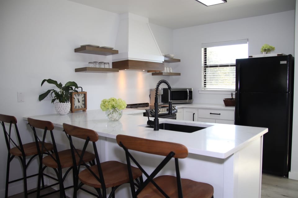 Large Island for Dining