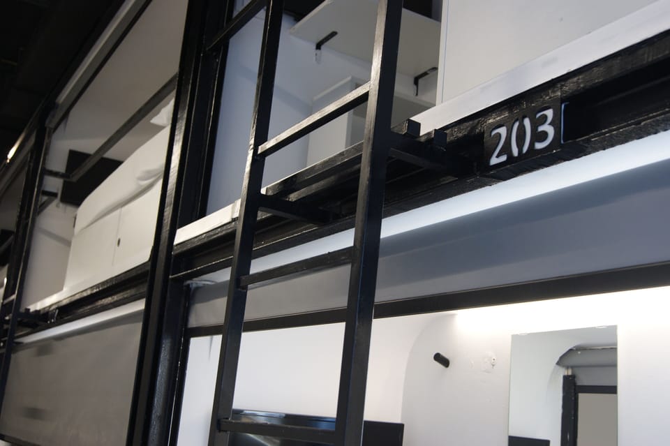 Standard Shared Dormitory | Desk, free WiFi, bed sheets