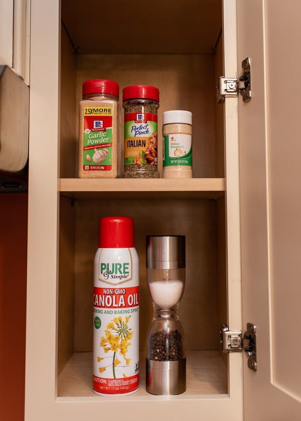 Basic spices.