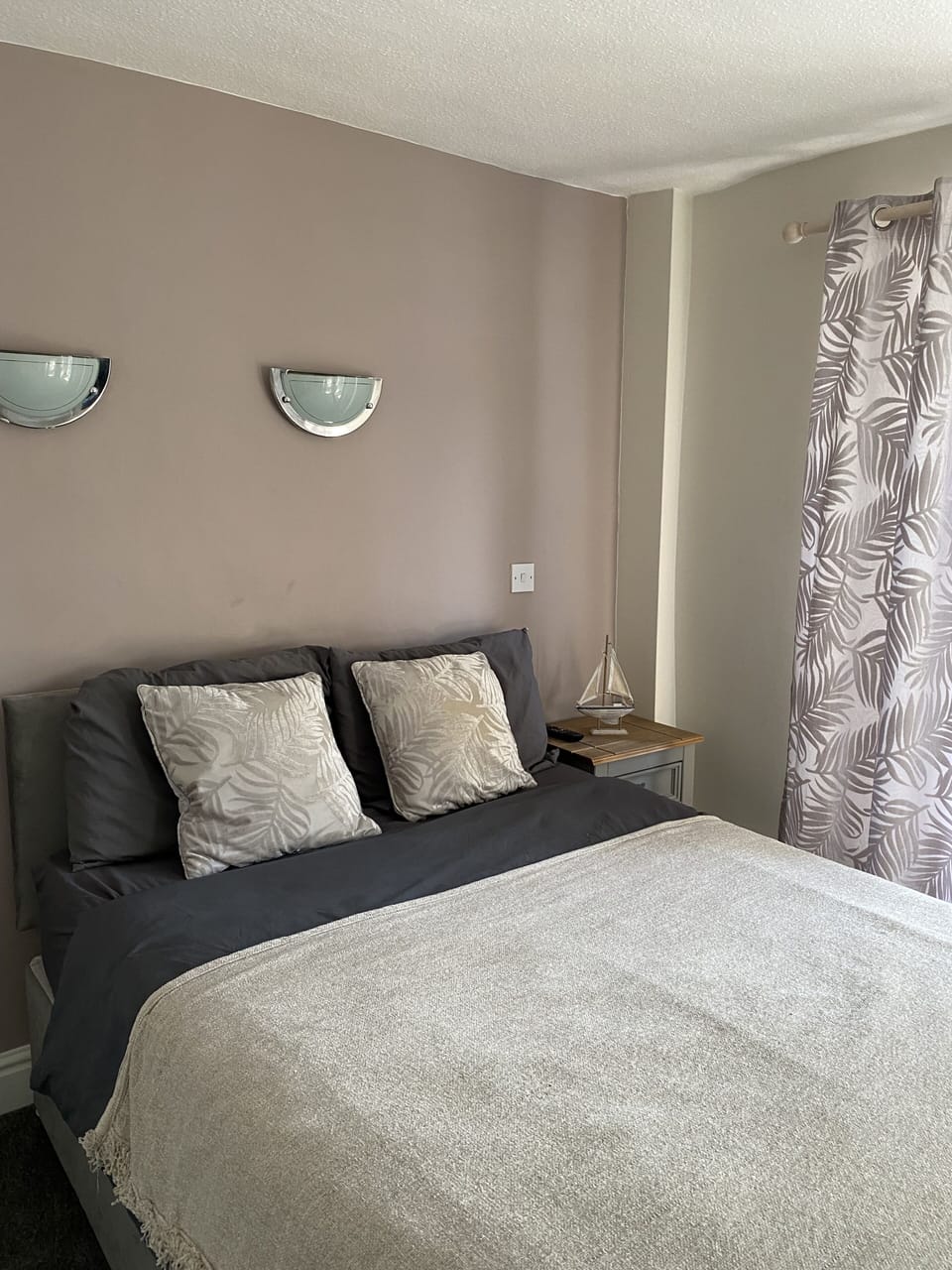 Standard Double Room, 1 Double Bed | Desk, free WiFi