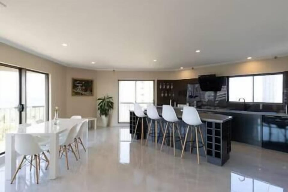 Dining - Kitchen