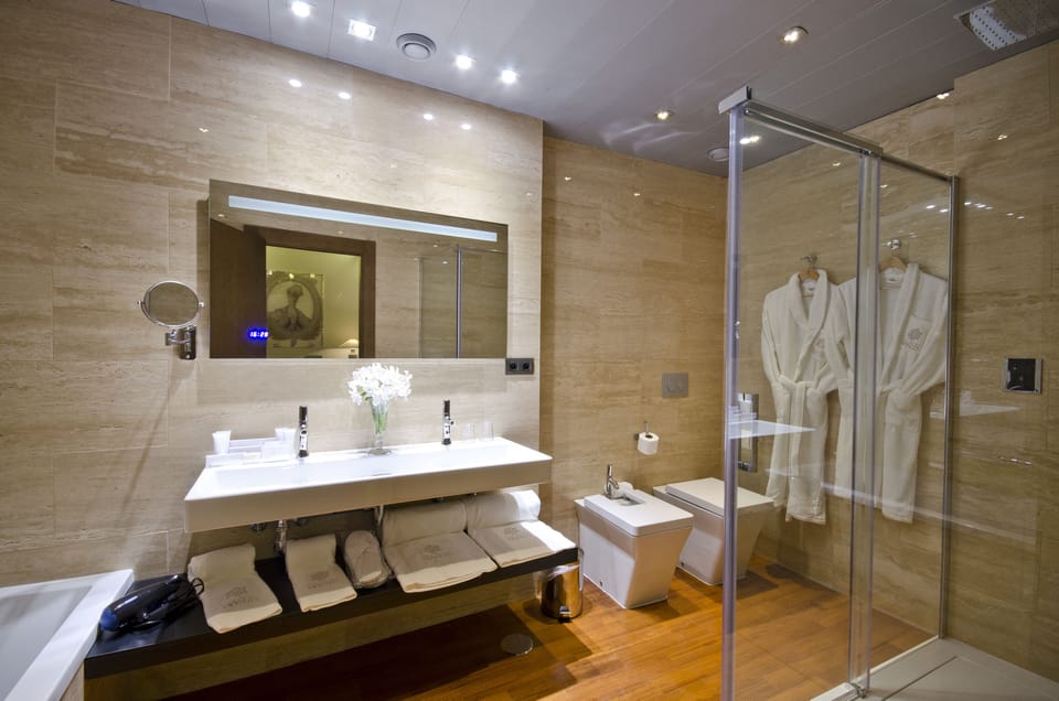 Free toiletries, hair dryer, bidet, towels