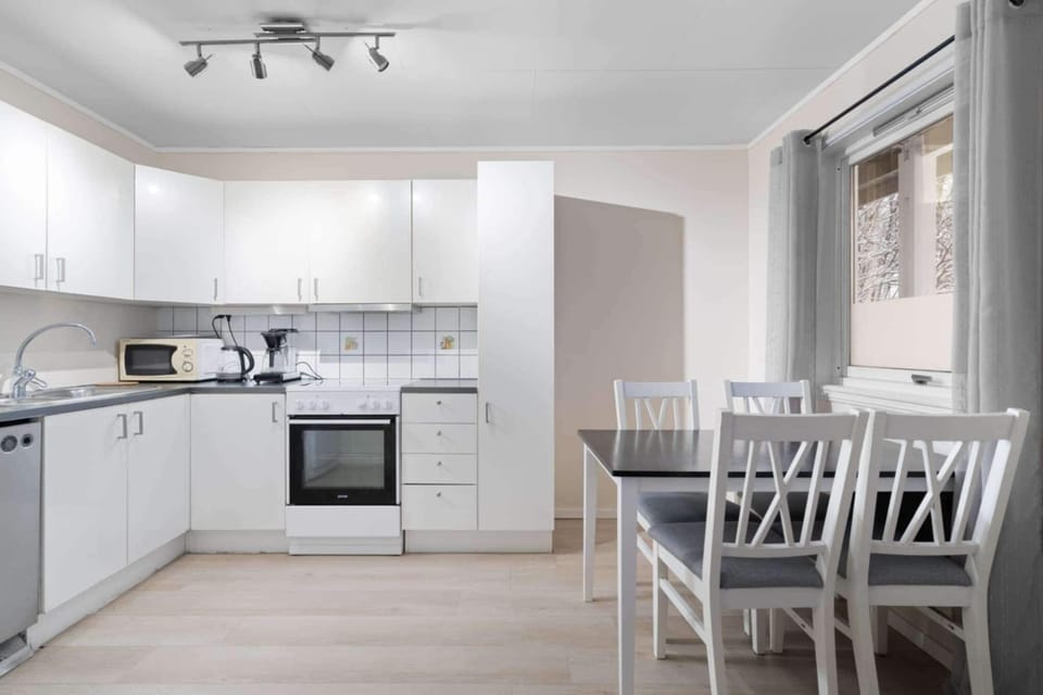Apartment | Private kitchen | Fridge, microwave, oven, stovetop