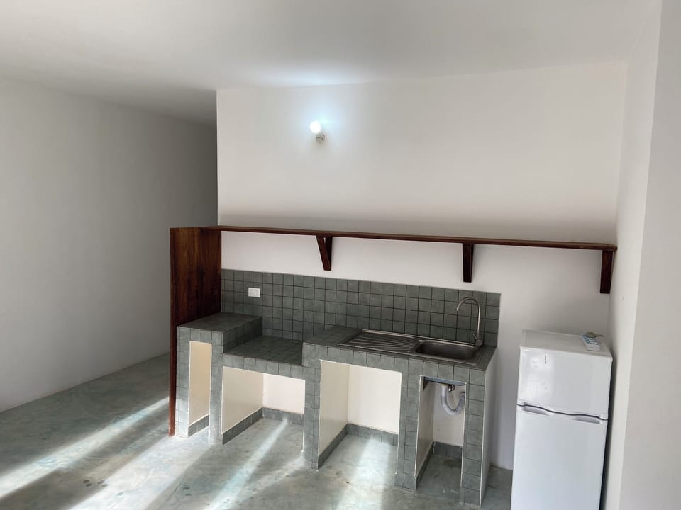 DOLPHIN | Living area