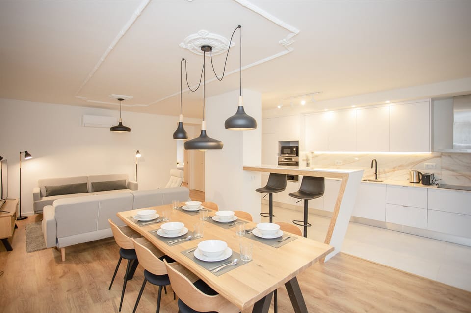 Apartment | Living area