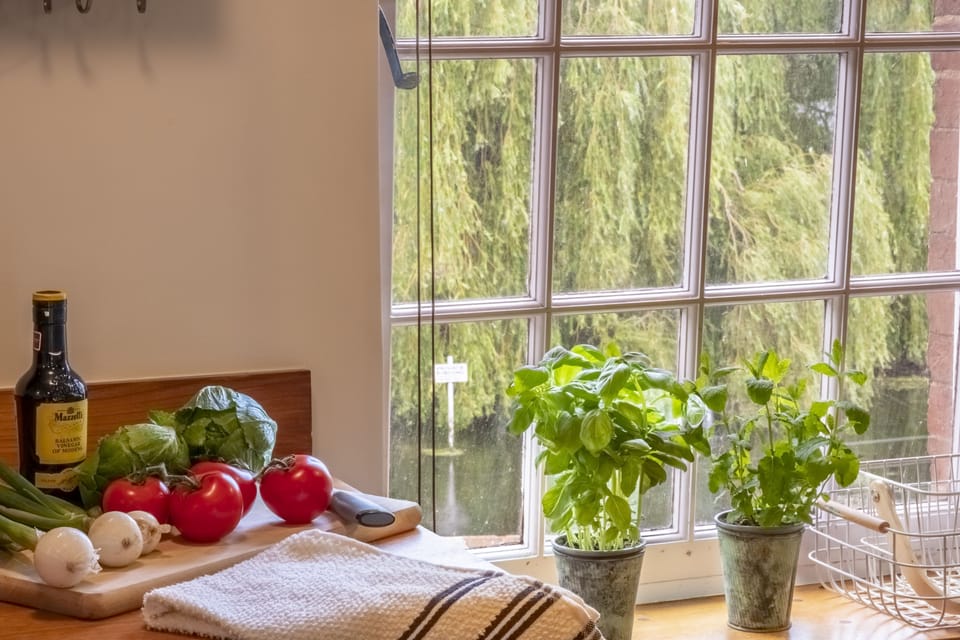 First floor: A wonderful kitchen view