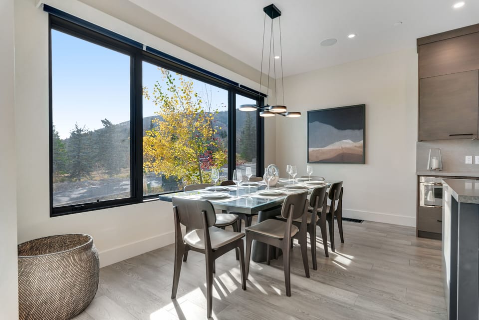 Ridgeline at The Canyons | In-room dining