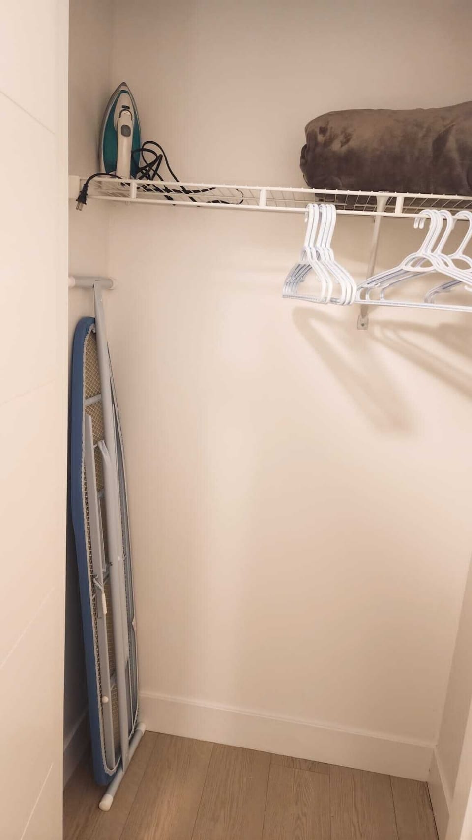 Bed room closet