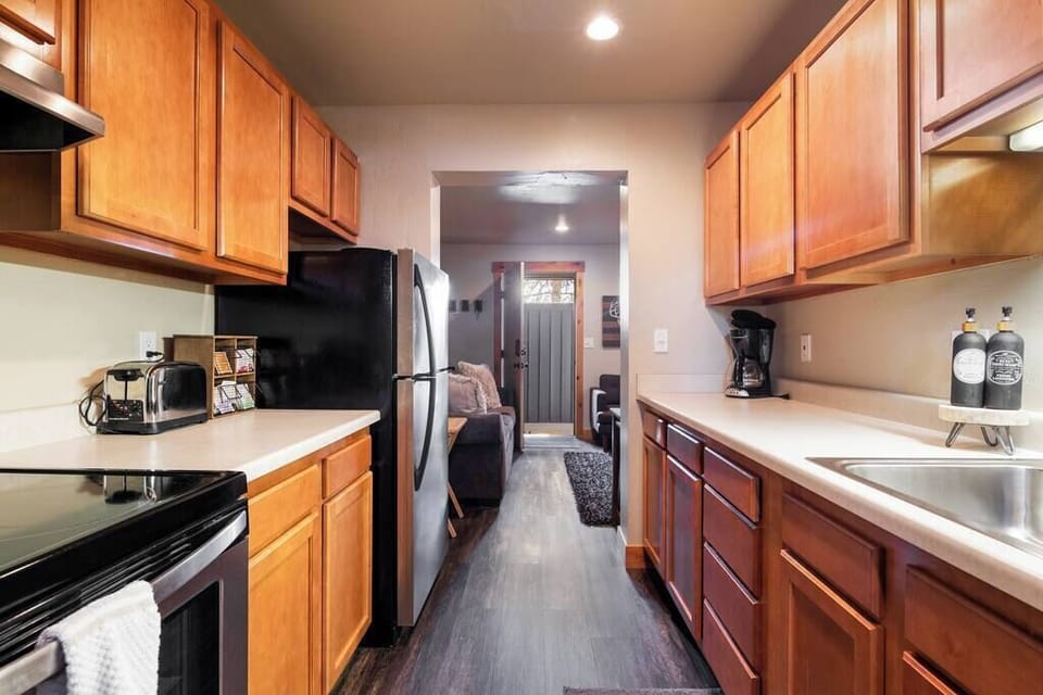 Kitchen / Living Room