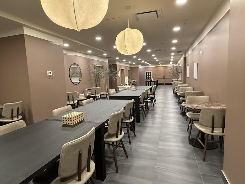 Breakfast area