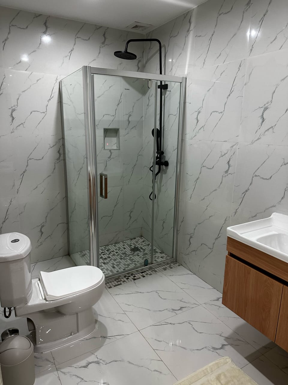 Luxury Suite | Bathroom | Hair dryer