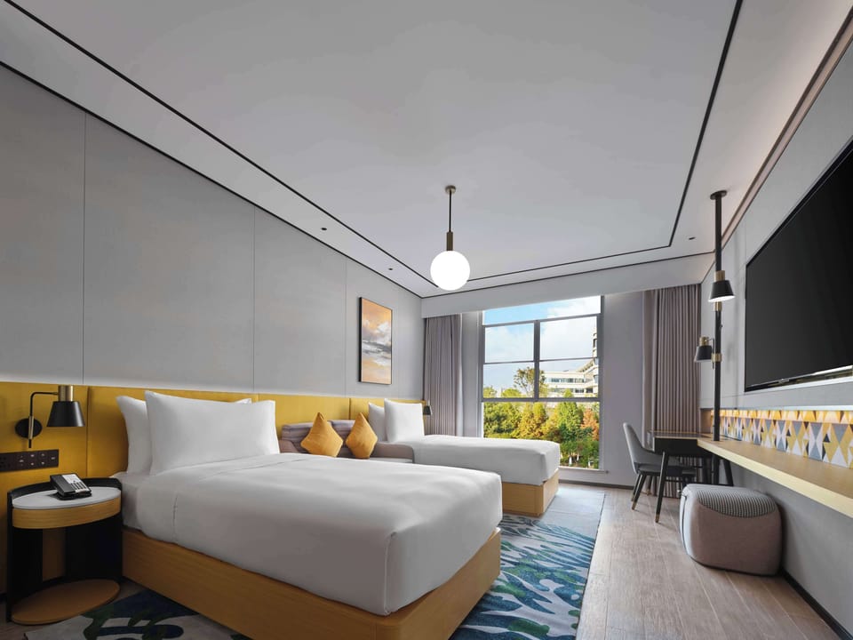Room, 2 Twin Beds | Premium bedding, down comforters, pillowtop beds, in-room safe