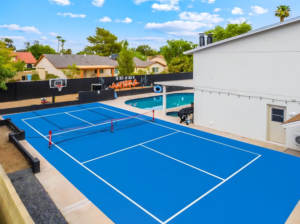 Sport court