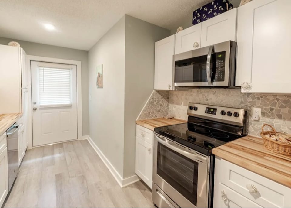 Fully stocked kitchen.
